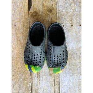 Native Shoes Jefferson Slip On in Camo Print Boys Size C8